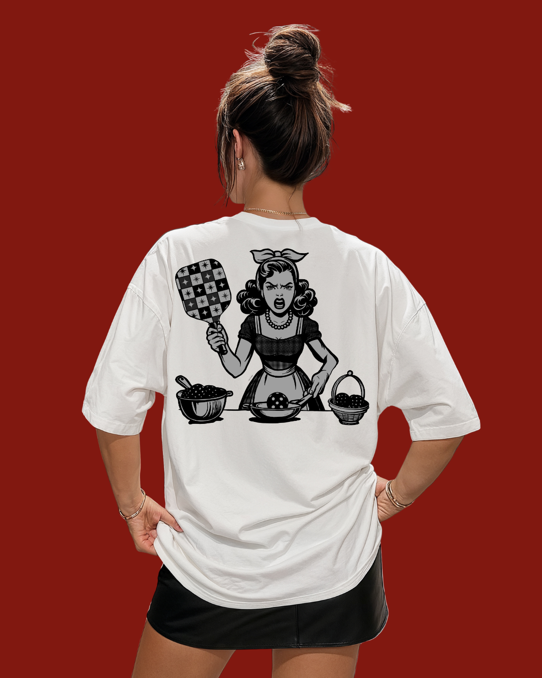 KITCHEN'S CLOSED TEE